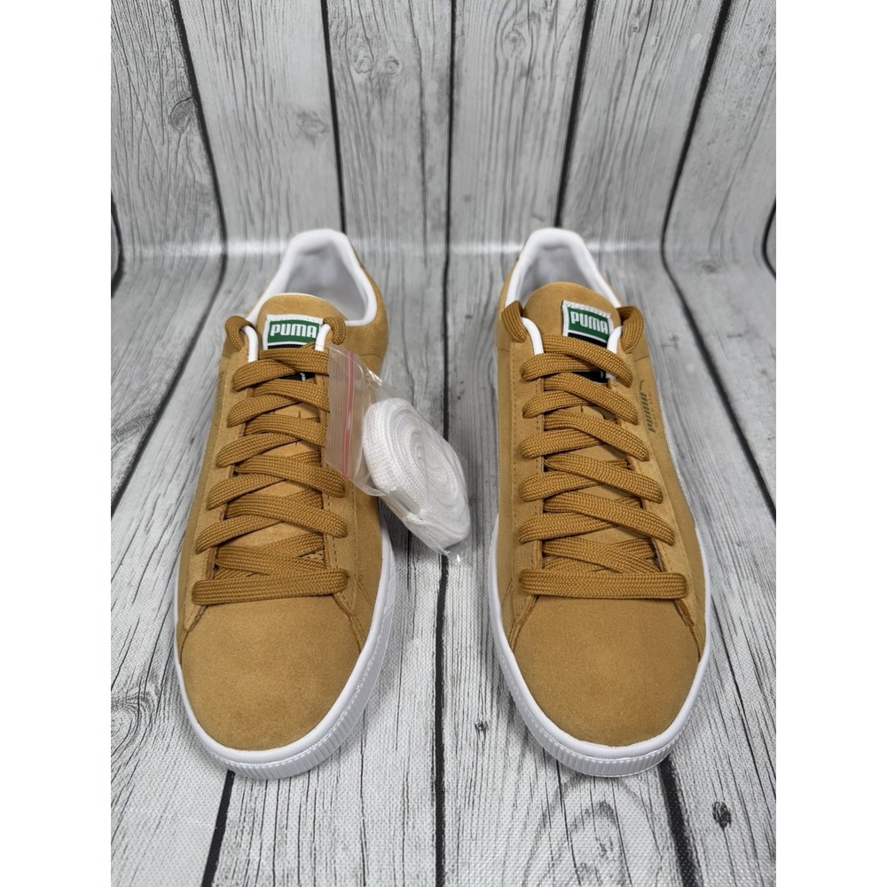 PUMA Suede Classic XXI Honey Mustard White Men's Size 9 NIB